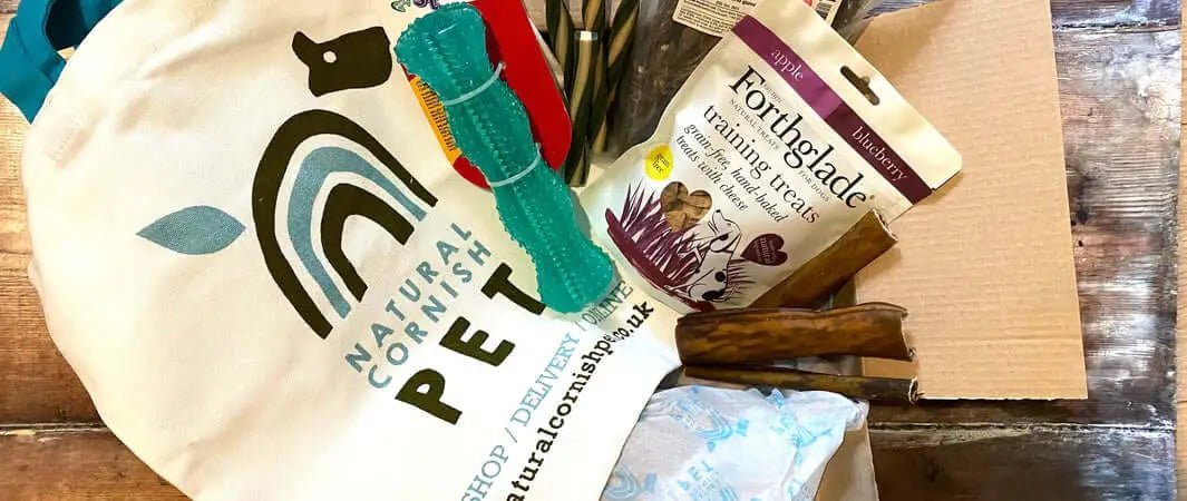 Natural coral pet bag with colorful design in Pets Larder subscription box