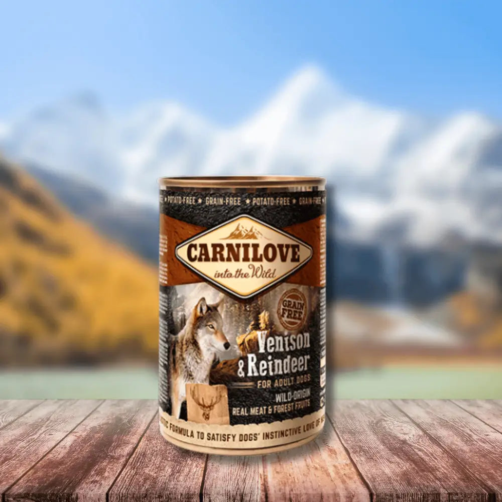 Carnilove Venison & Reindeer wet dog food can with wild berries natural antioxidants
