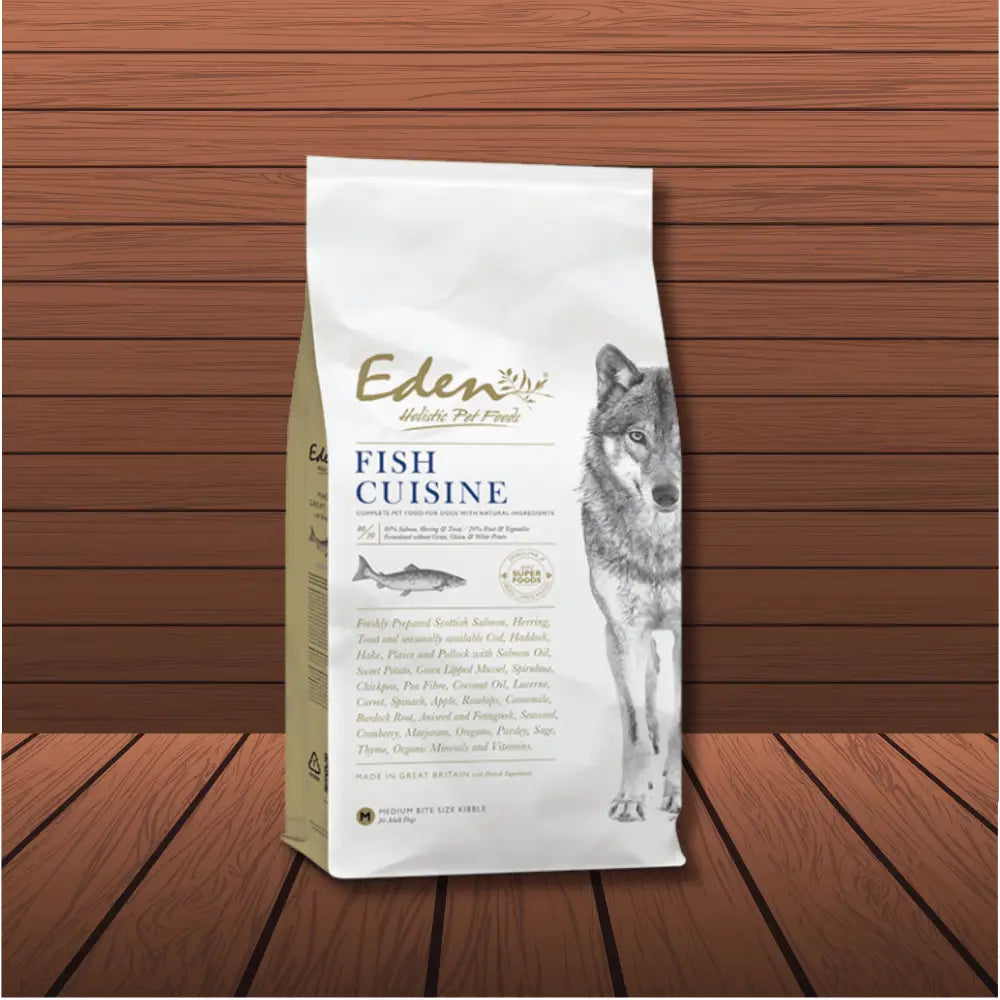 Eden 80/20 Fish Cuisine dog food bag with wolf illustration, green lipped mussel, coconut oil, trace elements