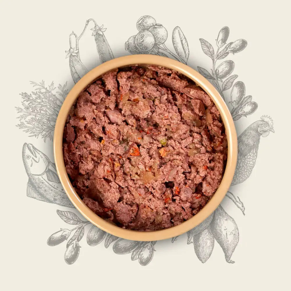 Eden wet food for sporting dogs: brown bowl of dark red meat mixture