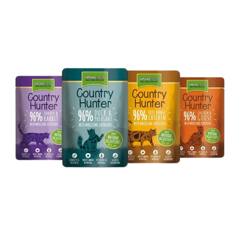 Natures Menu Country Hunter nourriture humide naturelle pour chats.