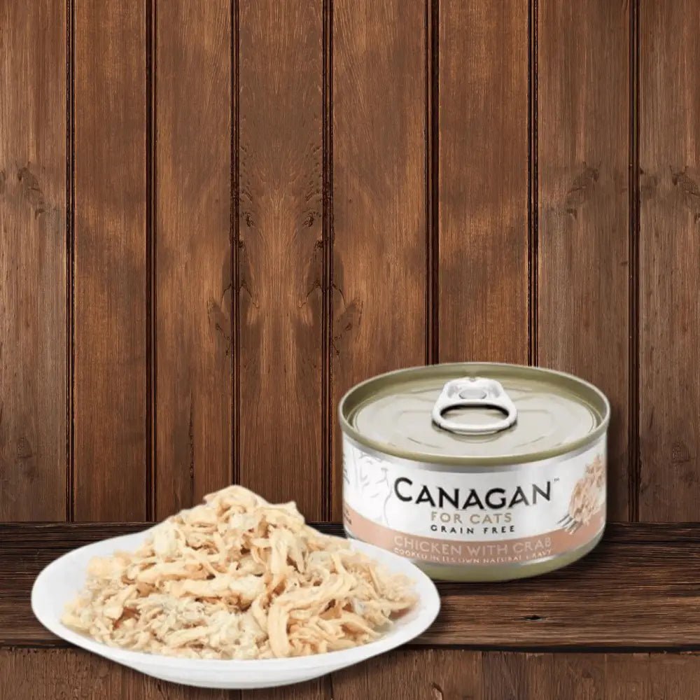 Canagan cat food canister with shredded chicken offers highly nutritious complete cat food