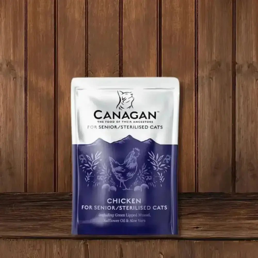 Canagan cat pouch with fresh chicken for senior sterilized cats