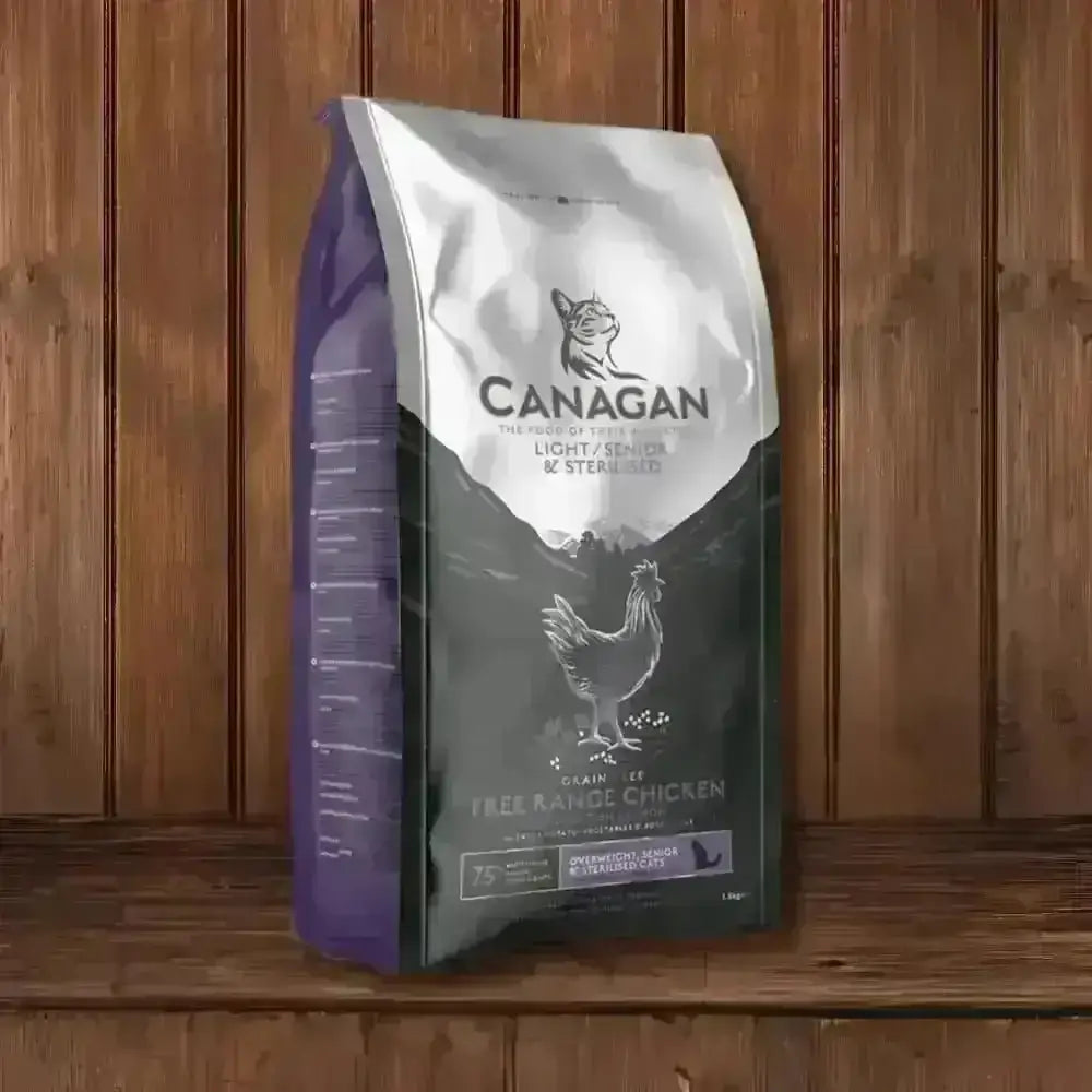 Canagan Light senior cat food with free range chicken bag