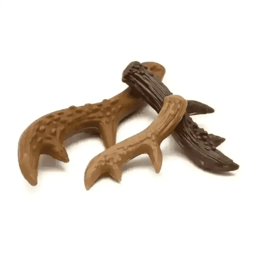 Choods antler-shaped dog treat with vegetable starch and chondroitin sulfate