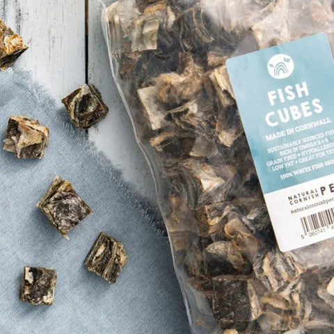 Fish skin dog treats for healthy skin and teeth.