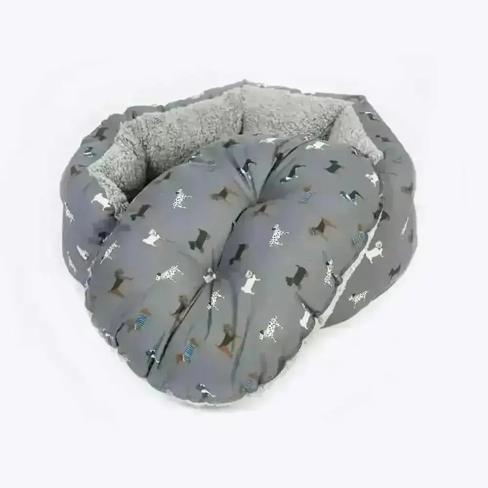 Deluxe Slumber Dog Bed: Grey Danish Design FatFace Marching Dogs with Sherpa Lining