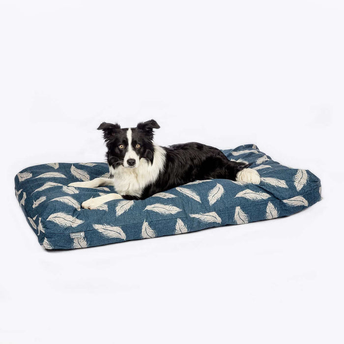 Danish Design Retreat Eco-Wellness Feather in Navy - Dog Beds & Bowls