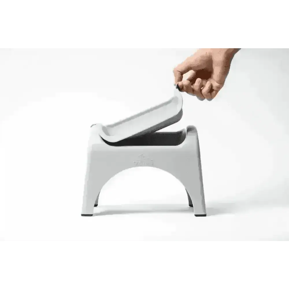 Gray plastic step stool with hinged tray for EasyEat 2.0 - Steel Grey