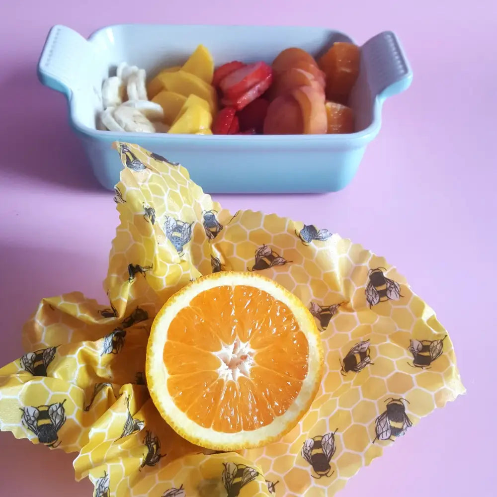 Eco-Friendly Natural Homemade Organic Beeswax Wraps | Natural eco-friendly supplies
