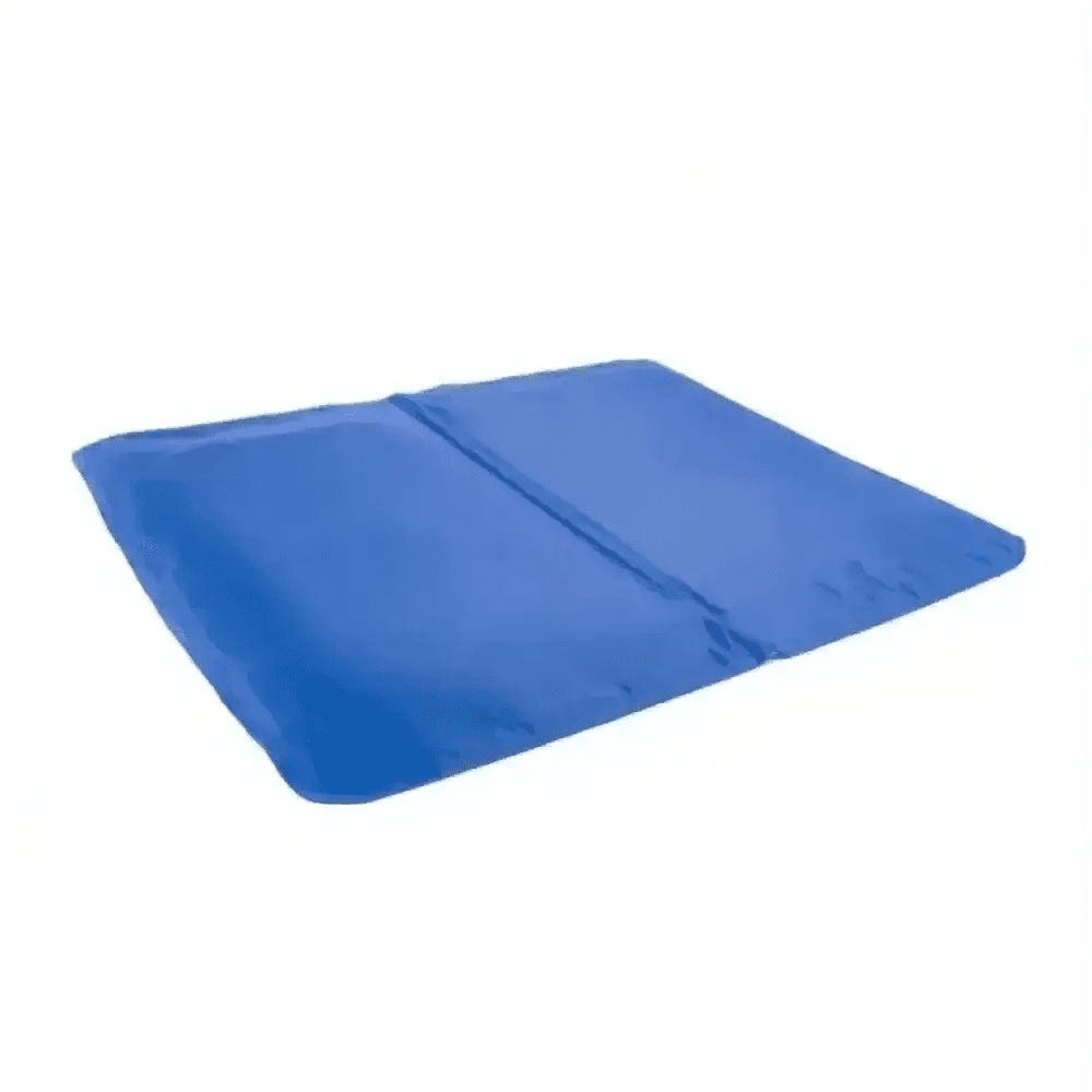 Great&Small Cool Pad: blue folding small cool pad with textured surface and reinforced corners