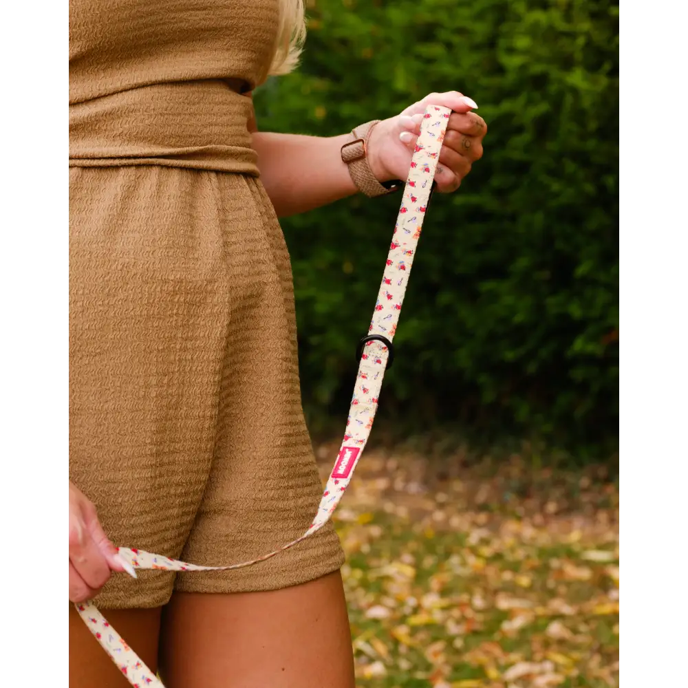 Cream and pink floral dog leash with silver hardware from Moomins Yellow Sunrise collection by Soho Poms