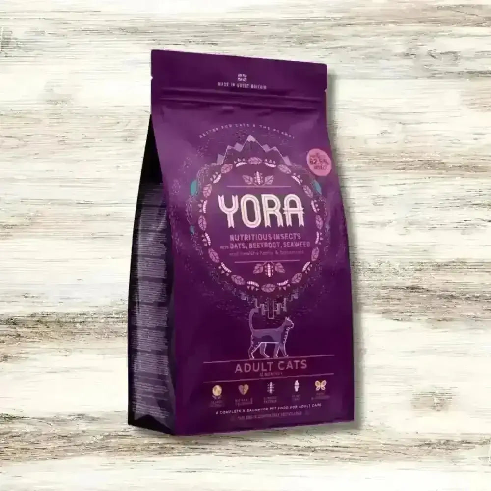 YORA Adult Cat food bag for joint care and gut health on purple background